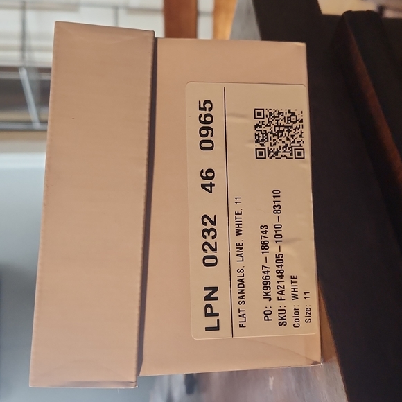 White, just fab slides - Picture 1 of 5